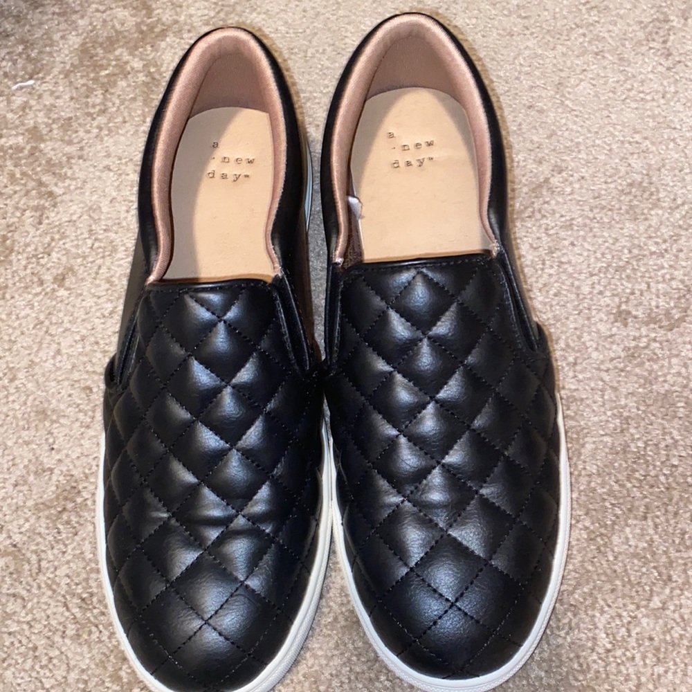 Slip on quilted sneakers